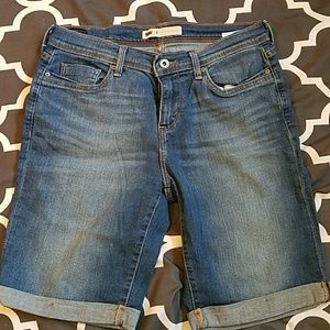 Levi Bermuda Shorts